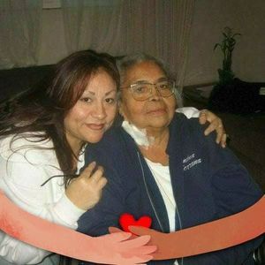 Meet your Posher, Claudia